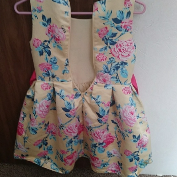 Dress - Picture 2 of 2